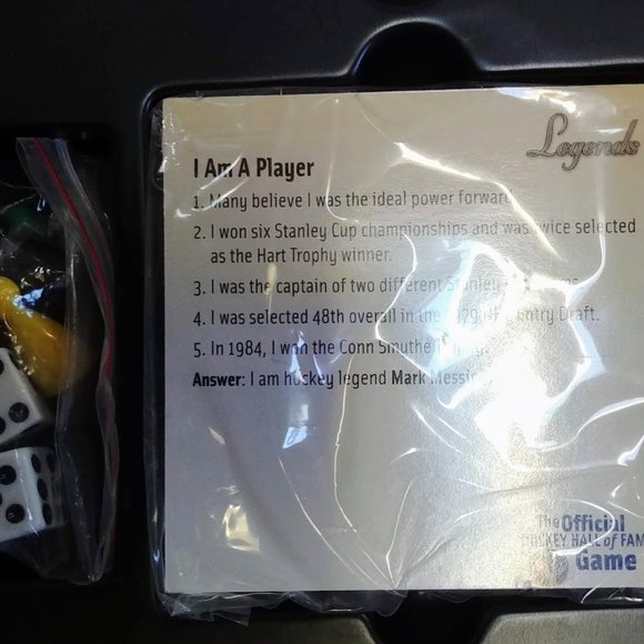 Official Hockey Hall of Fame Game in Embossed Tin - Picture 6 of 9